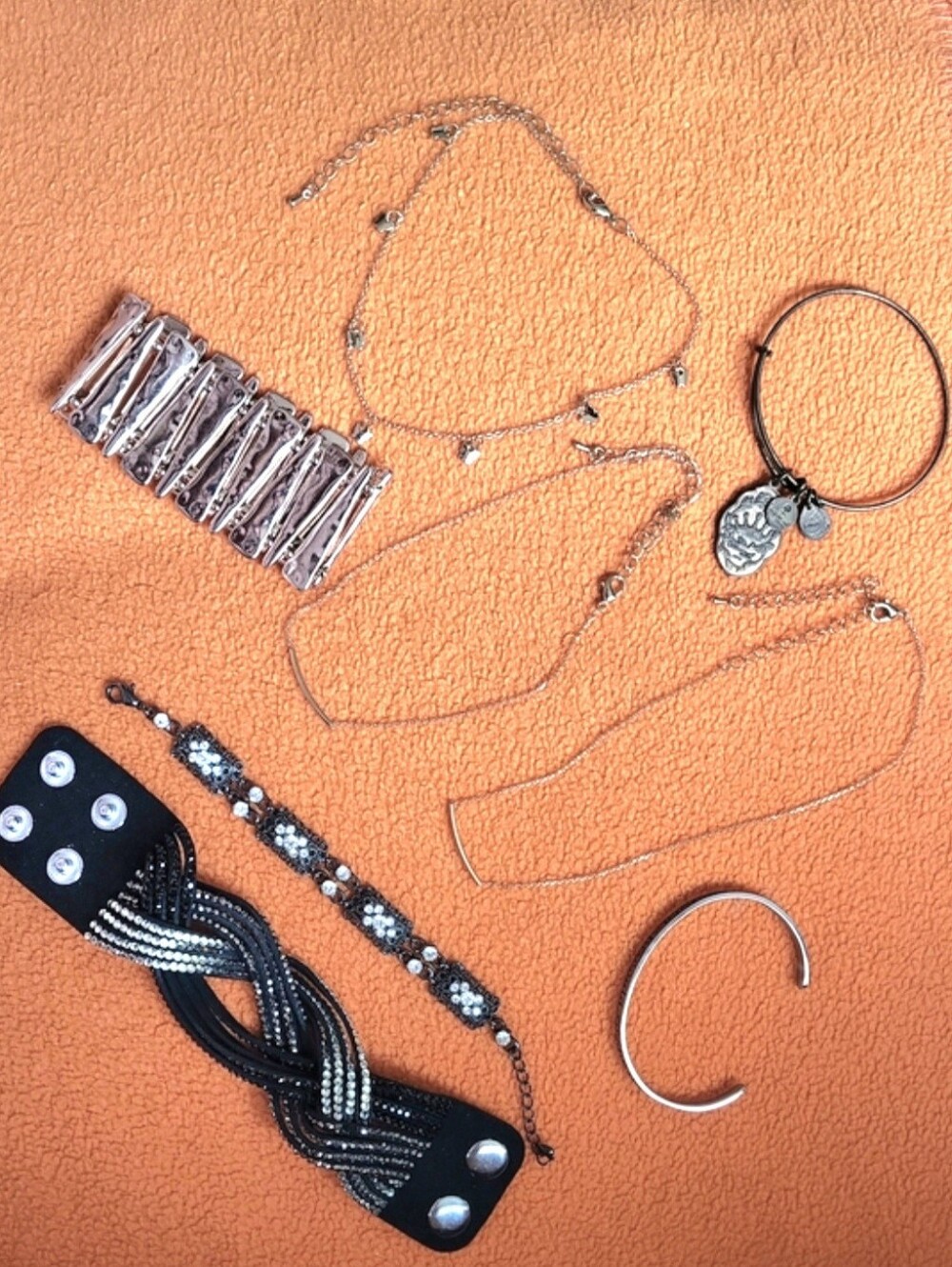 Estate Silver/ Gold Tone Mixed Bracelet and Necklace Lot